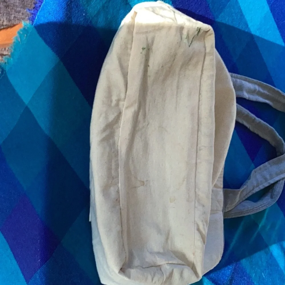 Tofino Towel Company..The Traveller Tote Bag. Stone Colour. - Picture 4 of 8